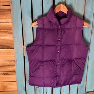 Lands’ End down puffer vest size small 6-8 purple